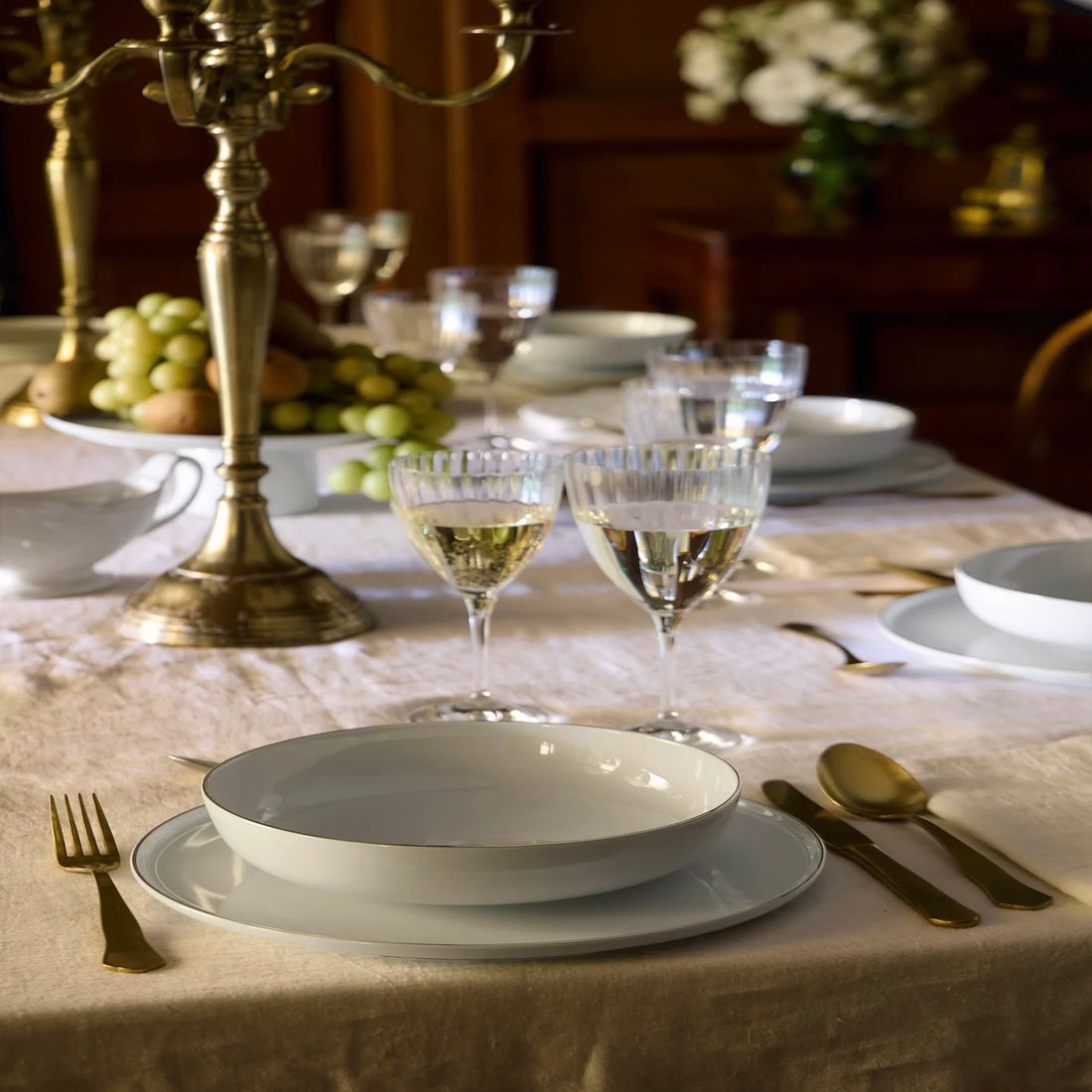 Gold Rim Resonance Porcelain Dinner Plate - set of 6