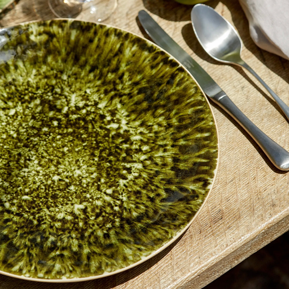 Riviera Forets Charger/Platter
