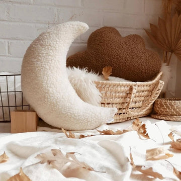🇨🇦 Ivory Sherpa Moon Cushion