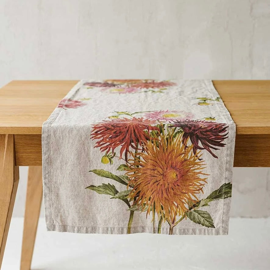 Country Flowers Table Runner